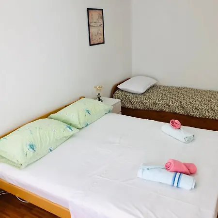 Apartment Apartman Branka